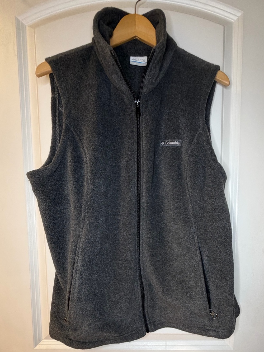 Columbia Women's Dark Gray Full-Zip Fleece Vest, size XL